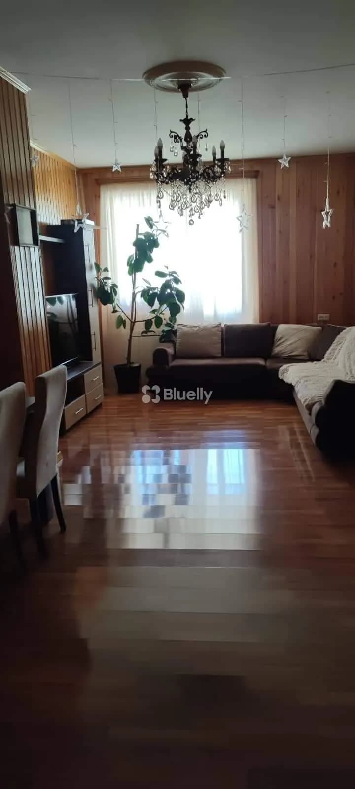 e11b412033d24c019b7f006eada631b7