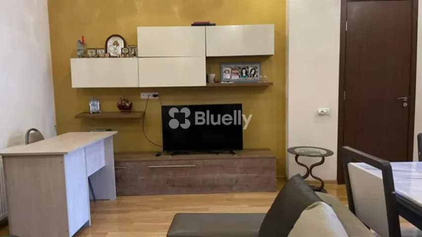 Modern Studio Apartment Near Nadzaladevi Metro